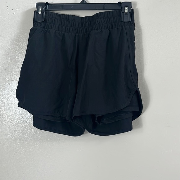 Athletic Works Women’s Black Athletic Shorts with 2 side zip up pockets Size M - Picture 1 of 8
